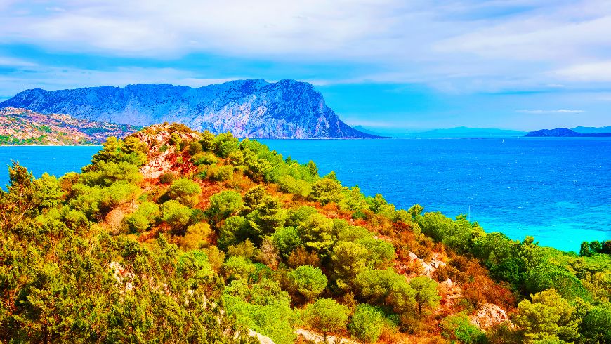 Sardinische Küste im Herbst, um nachhaltig zu erkunden