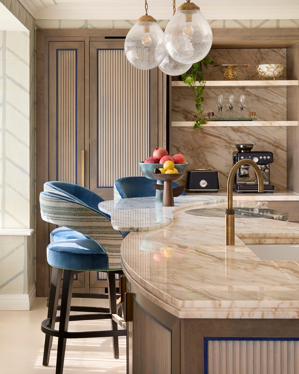 Hässlichen Kühlschrank verstecken