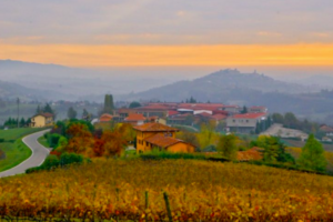 Astigiano mit dem Fahrrad erkunden: Eine Reise entlang der Strada del Romanico