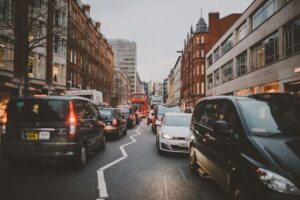 Wie der Verkehr Städte wärmer macht