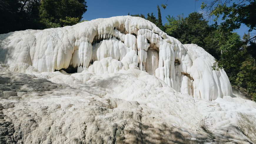 "Balena Bianca" in Bagni San Filippo