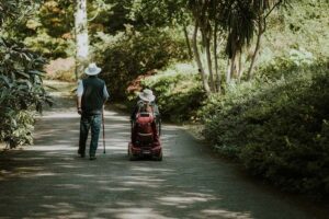 Drei Möglichkeiten, wie Klimaschutzmaßnahmen für 1,3 Milliarden behinderte Menschen integrativer sein können