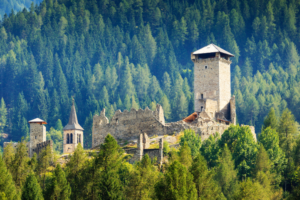 Nachhaltiger Urlaub in Ossana: Was es im charmantesten Dorf des Val di Sole zu sehen und zu tun gibt