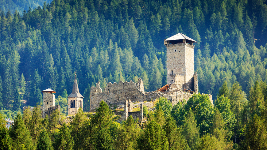 Das Schloss von Ossana, Val di Sole