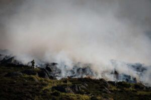 Der tote Winkel von Waldbränden im Vereinigten Königreich: Warum lokale Landschaften eine neue Generation der Brandforschung brauchen