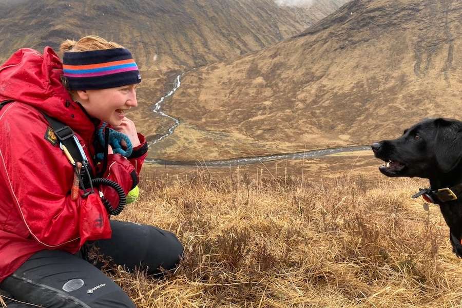 Conservation detection dog recognised for tackling invasive marine species